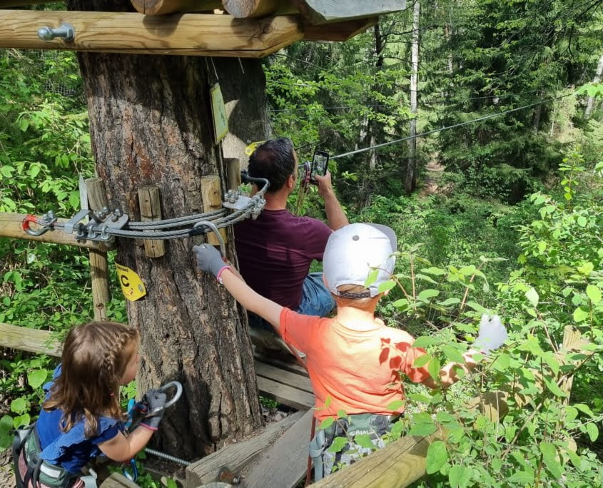 klimpark ‘Parcobranche du Diable gezin bij zipline