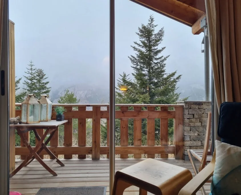 Chalet 96 woonkamer uitzicht Chalet 96 woonkamer uitzicht